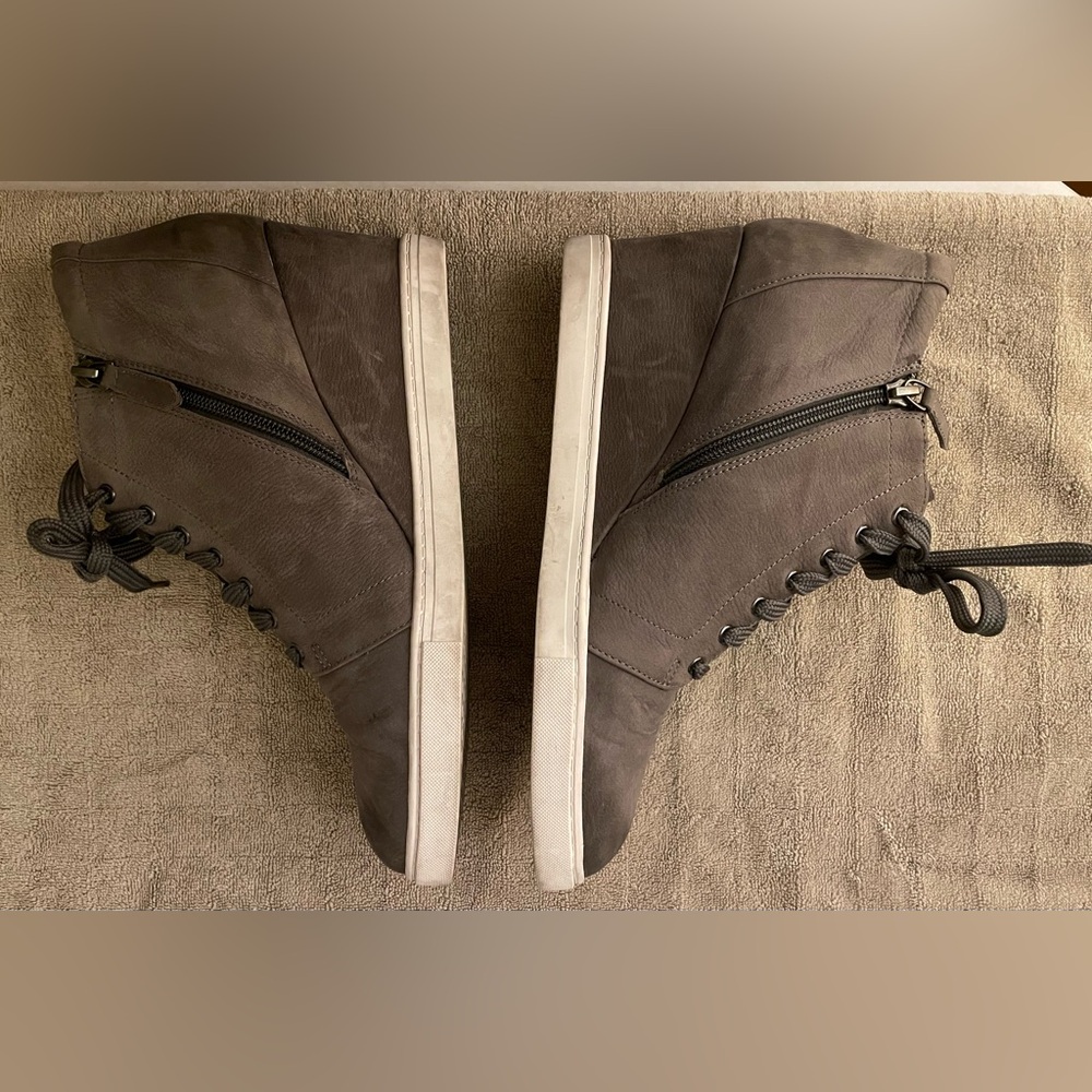 Caslon Grey Leather Wedge Booties | Size 10M